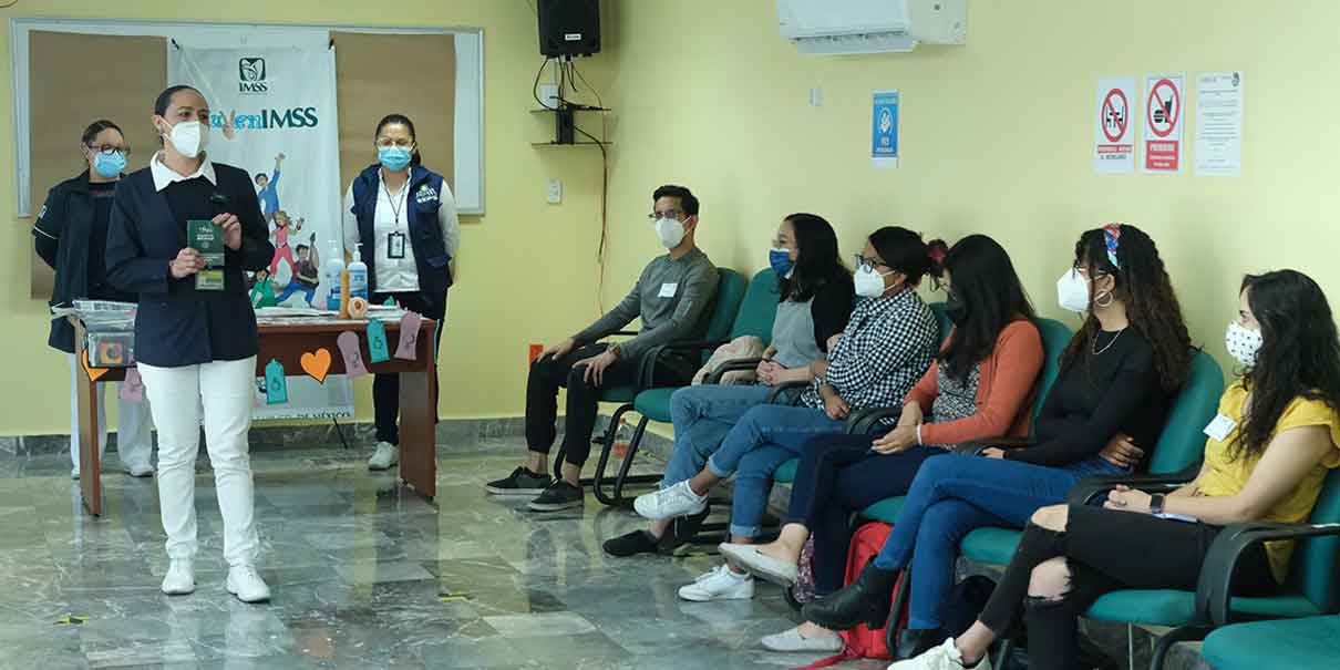 UNAM refuerza la salud sexual de sus estudiantes con apoyo del IMSS