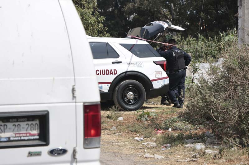 Abandonan restos humanos en barranca de la Venustiano Carranza