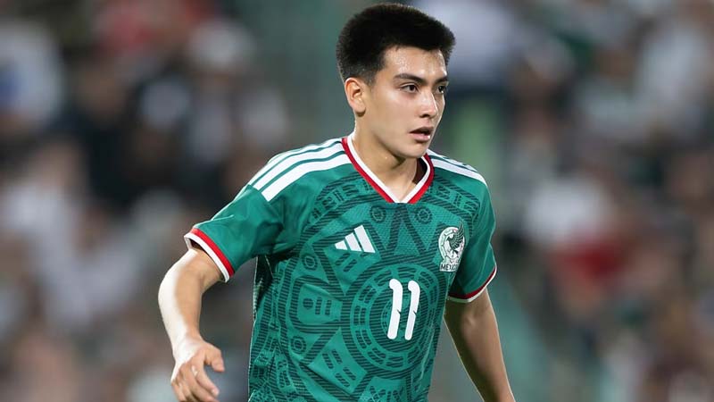 Aguirre convoca a 27 jugadores del Tri con fuerte base de Chivas