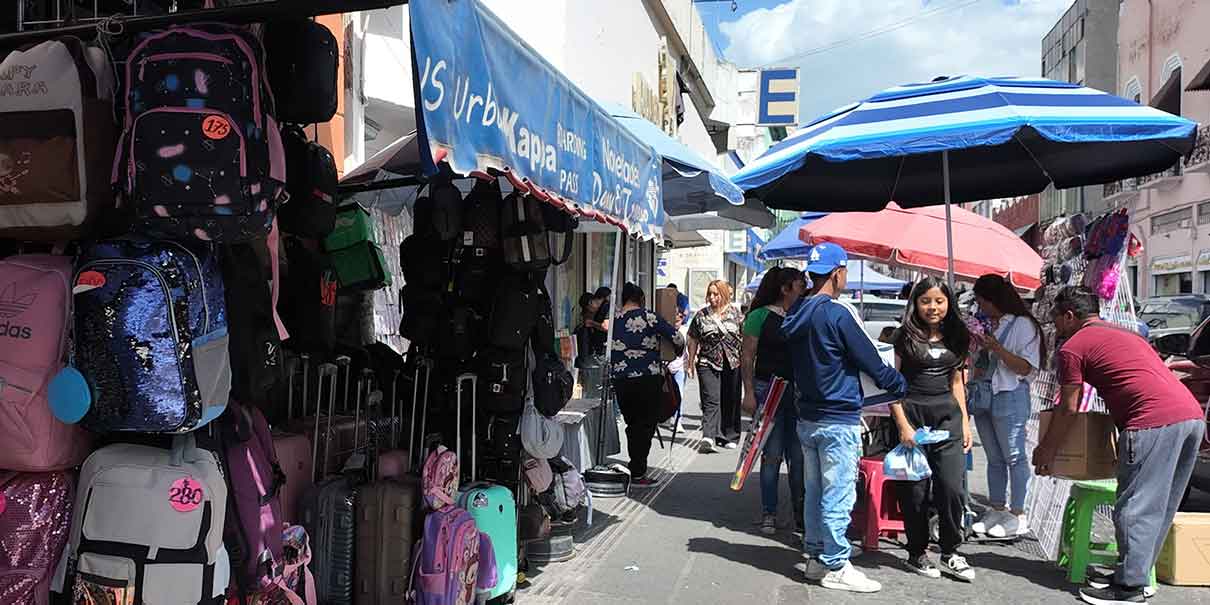 Ambulantes en centro histórico 