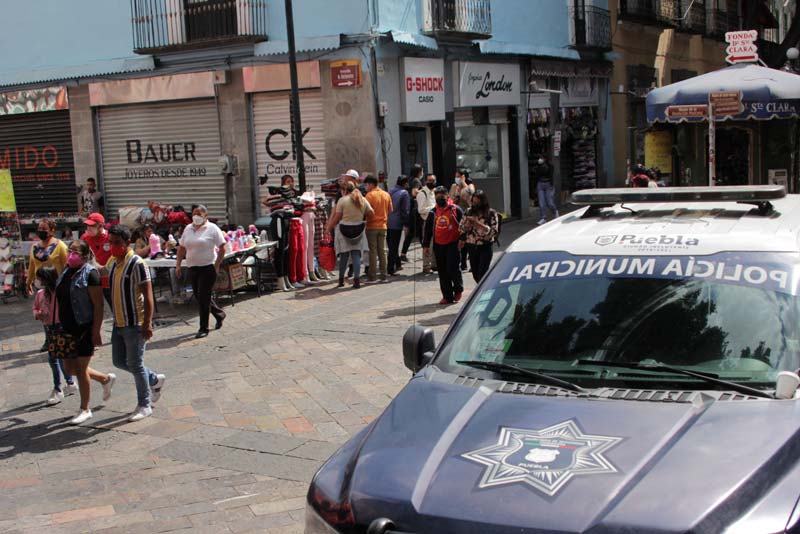 Ambulantes invaden varias zonas de la ciudad pese a operativos