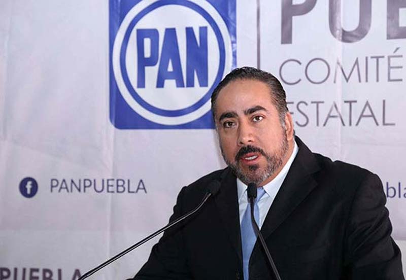 El diputado local del PAN, Rafael Micalco Méndez