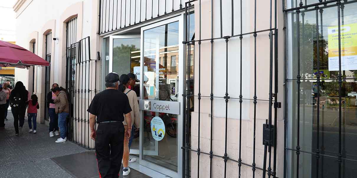 Presunto asalto en Coppel