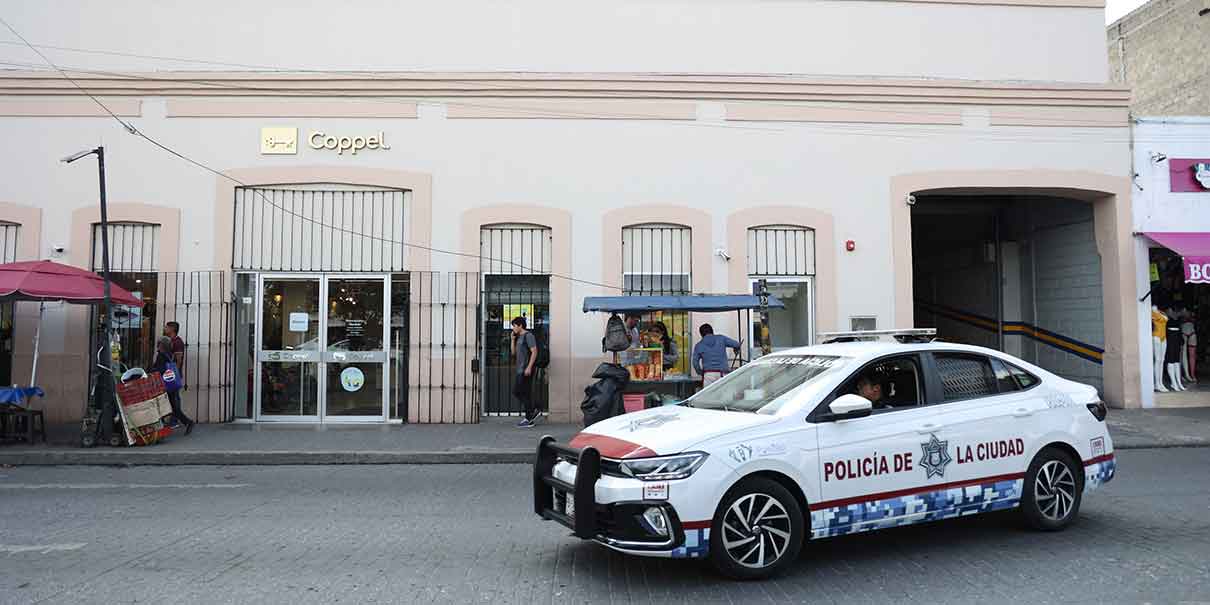 Presunto asalto en Coppel