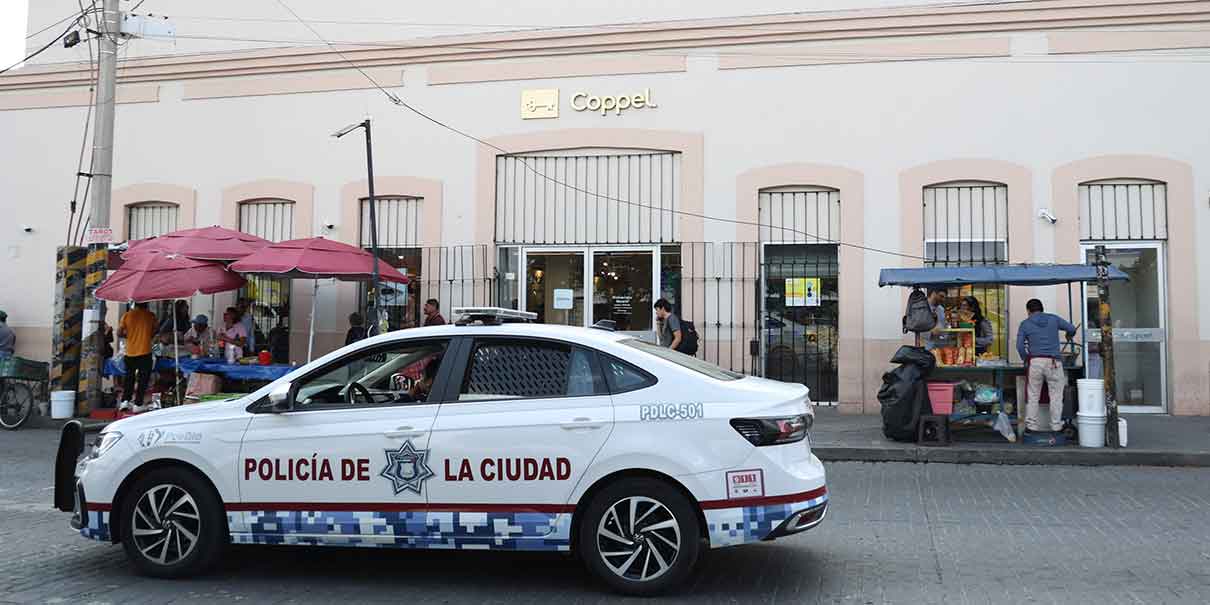 Presunto asalto en Coppel