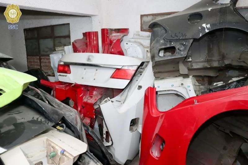 Aseguran 150 toneladas de autopartes robadas en falso hotel de la Cuauhtémoc