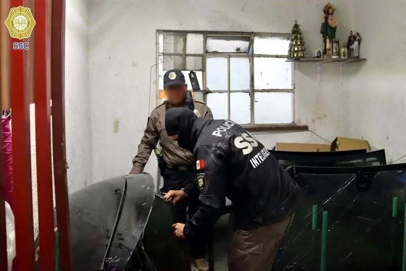 Aseguran 150 toneladas de autopartes robadas en falso hotel de la Cuauhtémoc