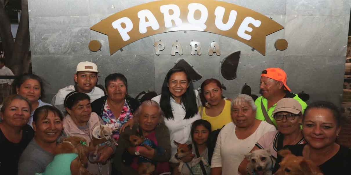 Ariadna Ayala inaugura parque para mascotas en Atlixco