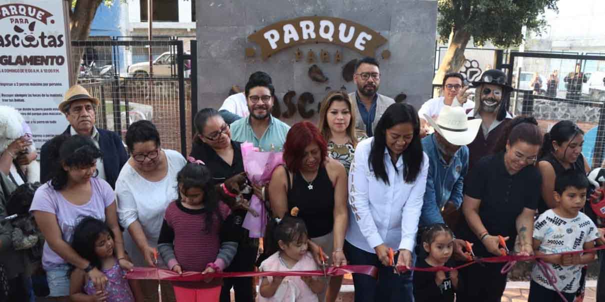 Ariadna Ayala inaugura parque para mascotas en Atlixco