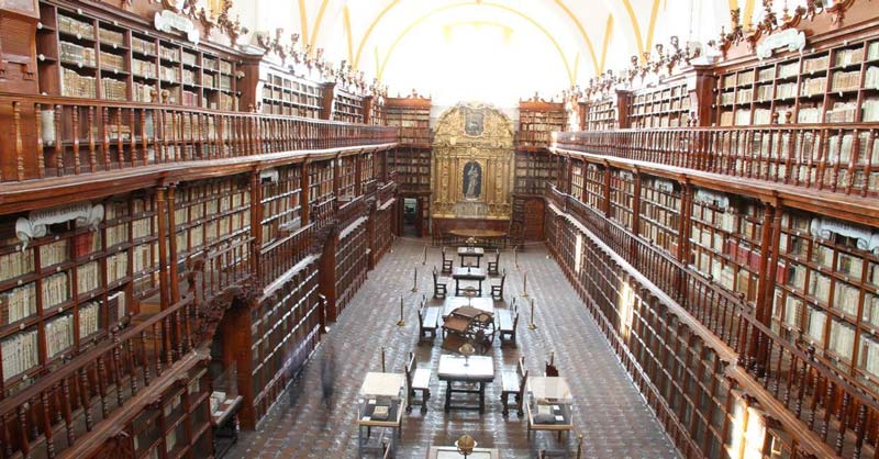 Biblioteca Palafoxiana: la joya literaria de Puebla que resguarda siglos de historia