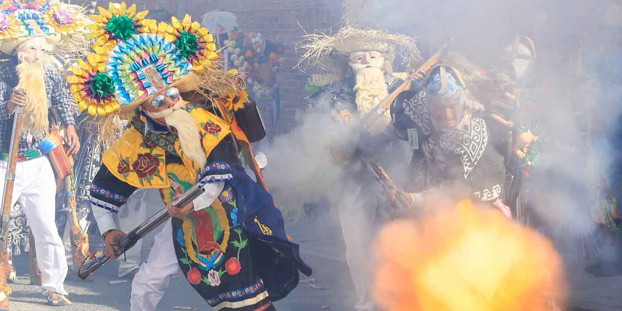 Del 2 al 4 de marzo retumbarán los mosquetones durante el CARNAVAL de Huejotzingo