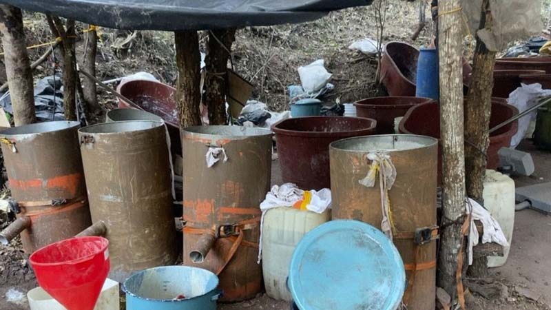 Cárteles mexicanos dominan la producción de metanfetamina en Norteamérica, alerta la ONU