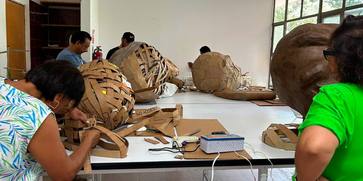 Cartonería