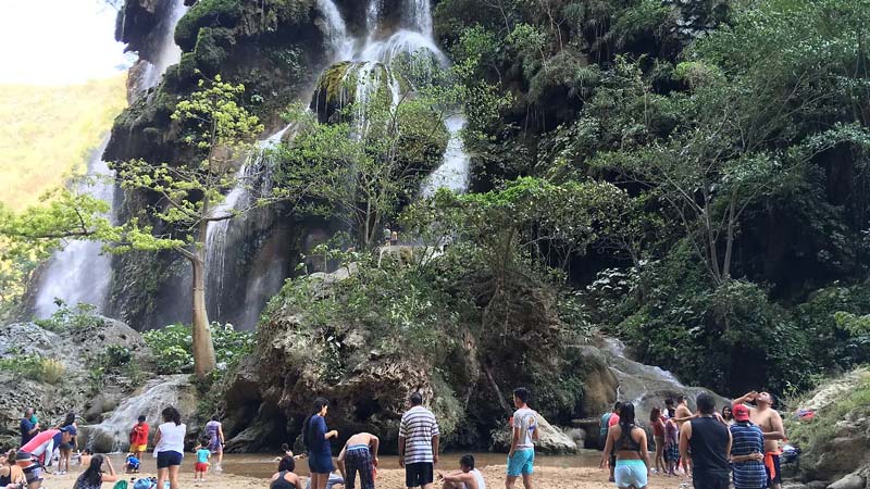 Cascada El Aguacero Chiapas: el paraíso escondido entre selva, ríos subterráneos y grandes cañones naturales