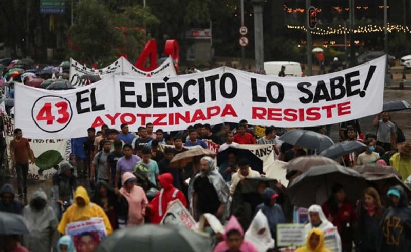 CNDH da un giro al caso Ayotzinapa; excluye a la SEDENA de su recomendación