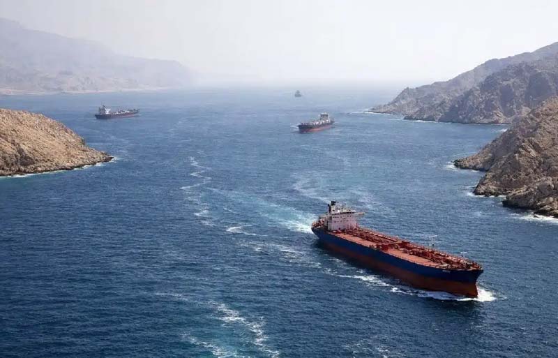 Proyecto Libertad: Trump escoltará buques tras amenaza de Irán en Ormuz