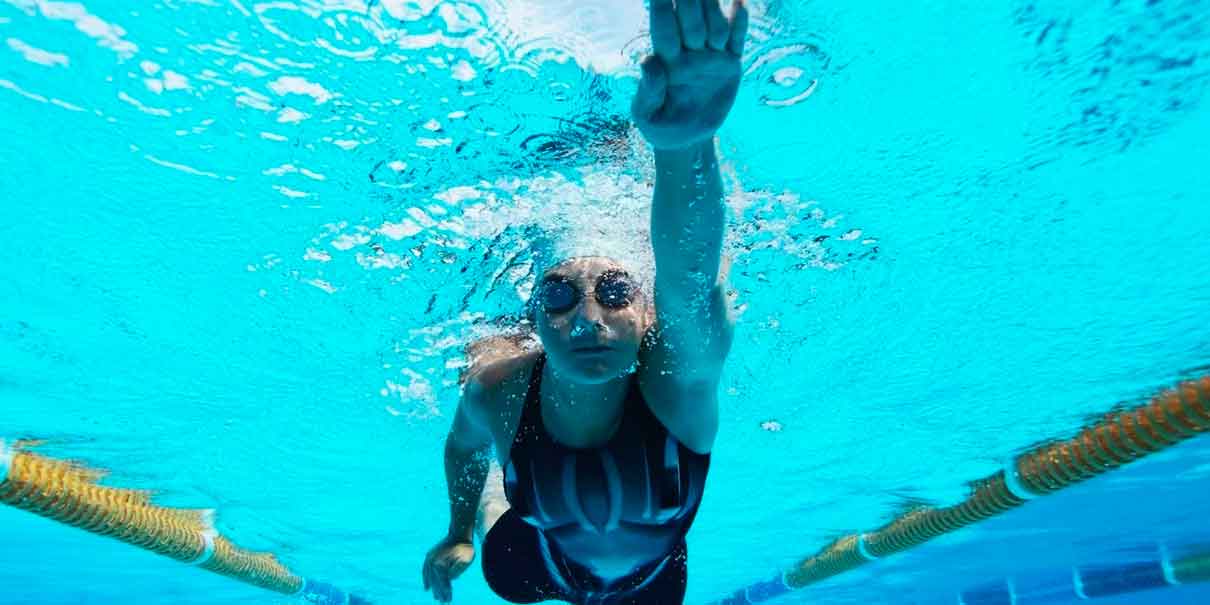 Natación