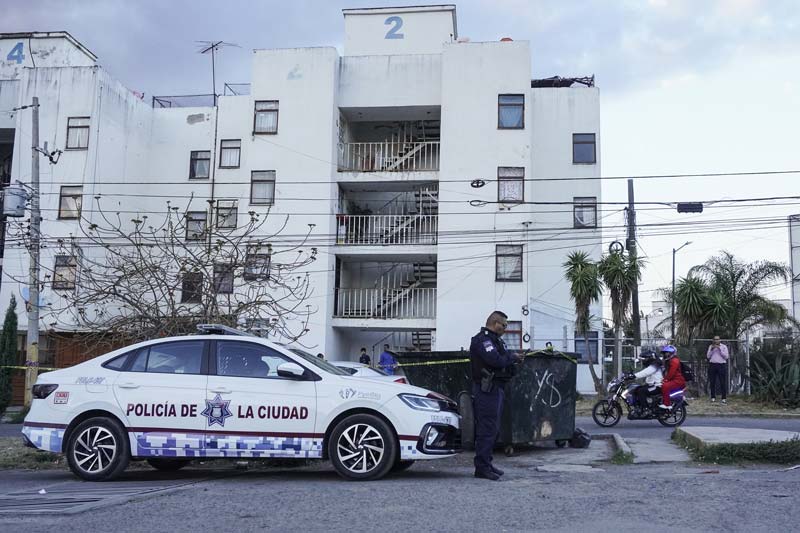 Encuentran feto en contenedor de basura en Bosques de San Sebastián
