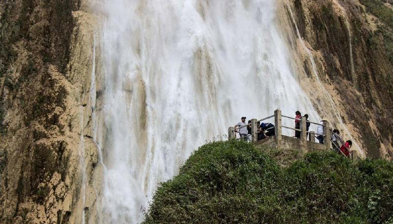 Entre selva y montañas se esconde El Chiflón, uno de los mayores tesoros de Chiapas