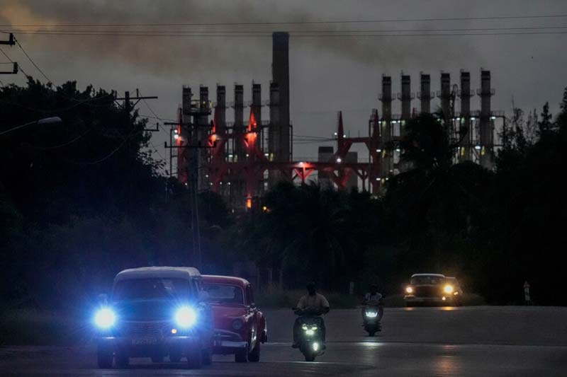 Estados Unidos permitirá que México siga enviando petróleo a Cuba