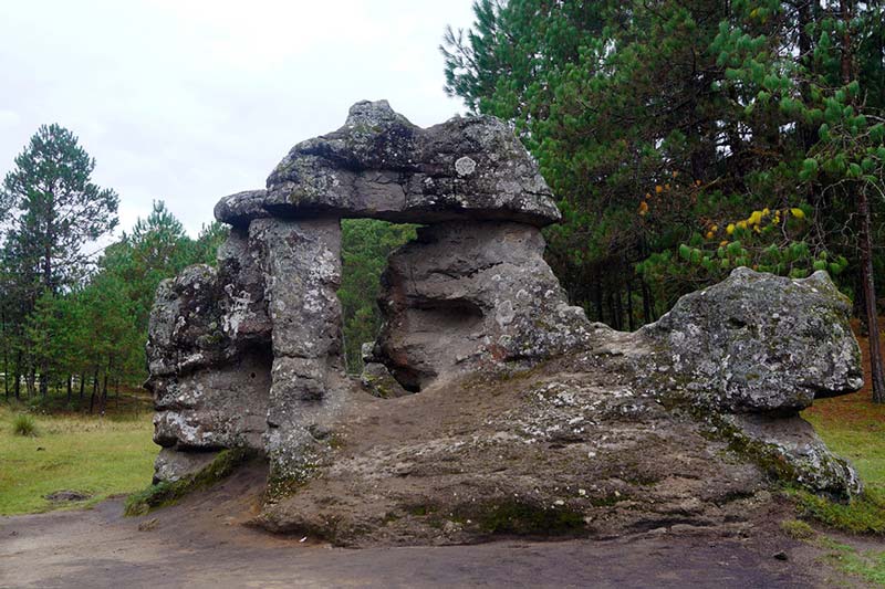 La historia detrás de las piedras encimadas en el corazón de Zacatlán