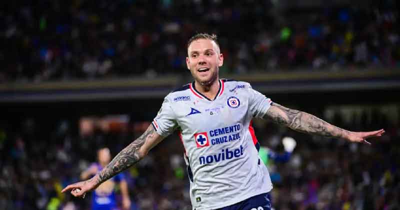 La Máquina rompe la maldición y vence a Pumas en la final