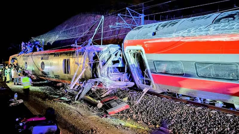 LUTO EN ESPAÑA. Colisión de trenes deja al menos 39 fallecidos