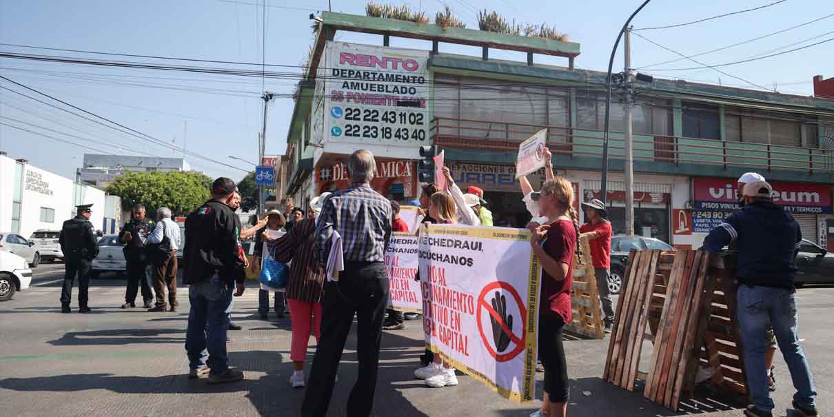 Nuevo bloqueo de vialidades en la capital contra Parquímetros