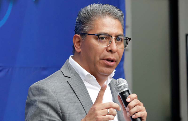 Marcos Castro.