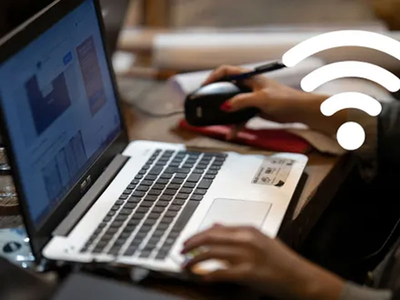 El acceso a internet en las viviendas aumentó de 53.9% a 75.7% entre 2020 y 2025.