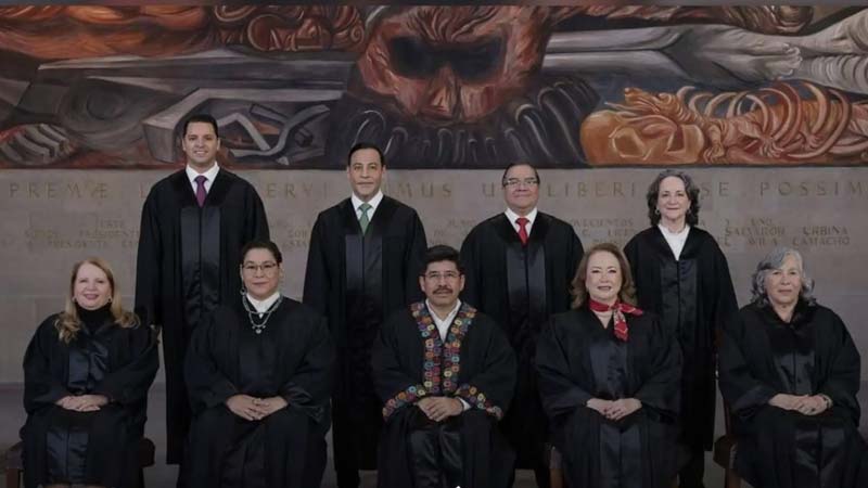 Ministros estrenan camionetas blindadas de lujo pese a discurso de austeridad