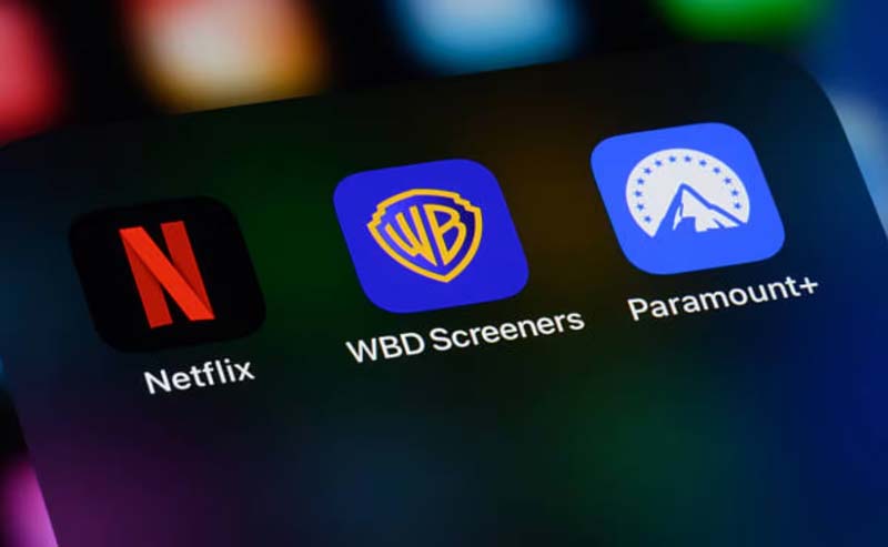 Netflix deja la negociación con Warner Bros; Paramount se perfila
