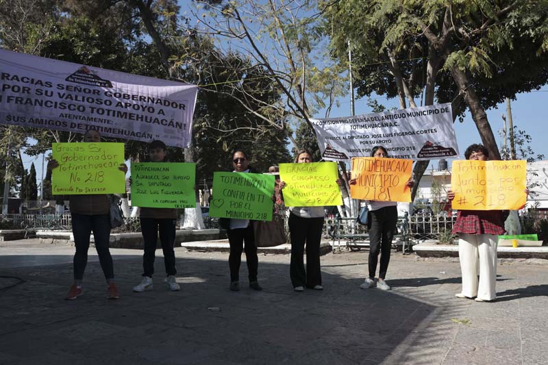 No sólo es reunir firmas para ser municipio, dijo el Congreso a Comisión de Totimehuacán