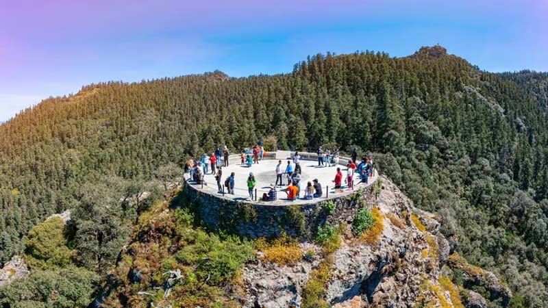 Peña del Cuervo, un impresionante mirador natural a 2 mil 835 metros de altitud.
