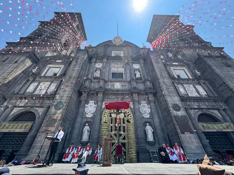 Participaron 195 mil personas en la procesión de Viernes Santo
