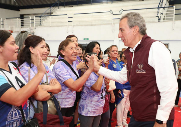 Festival Máster de Voleibol en Puebla,