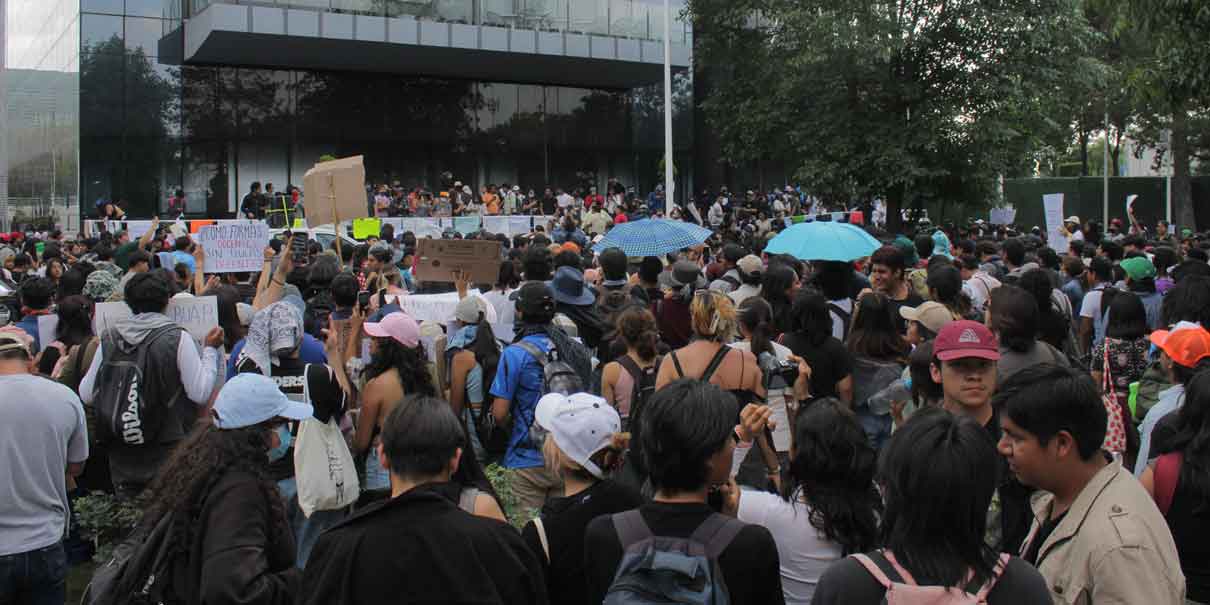 Armenta insta a Antorcha Campesina a devolver CU a la BUAP; exige respetar la autonomía universitaria