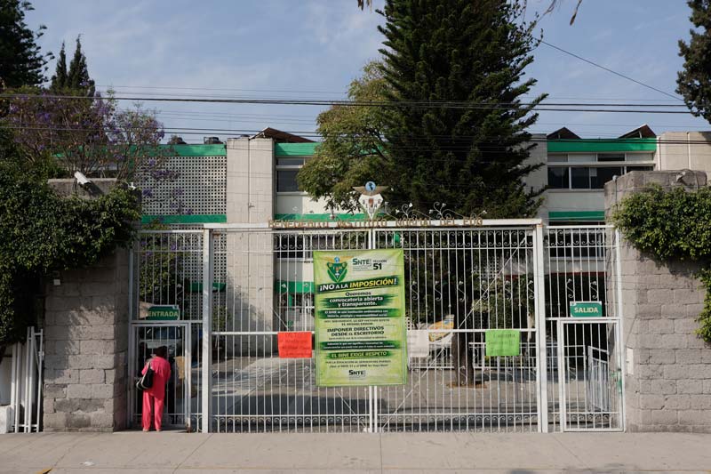 Protestas en el BINE por cambio de director; suspenden clases
