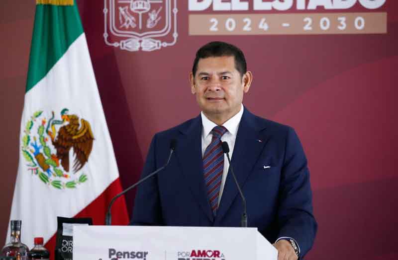 Puebla refuerza estrategia contra adicciones con función de boxeo con causa