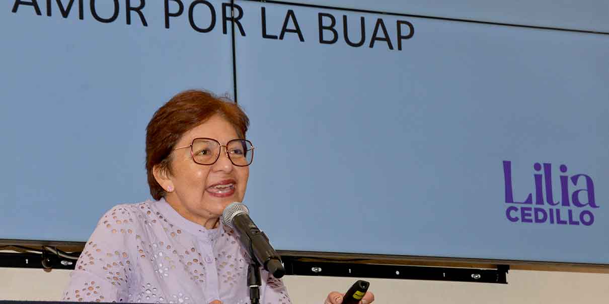 Rectora Lilia Cedillo Ramírez