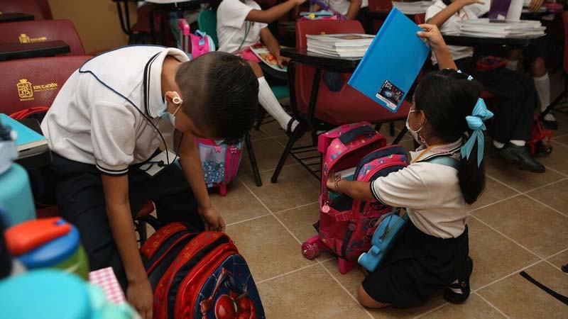 Regresan a clases más de 23 millones de alumnos en México tras Semana Santa 2026