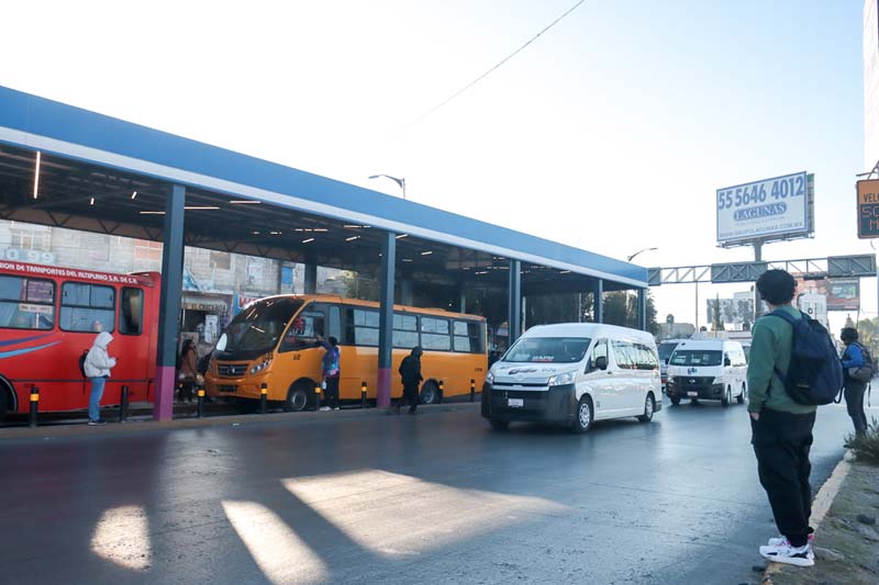 Retiro de unidades provoca paro parcial del transporte en Puebla