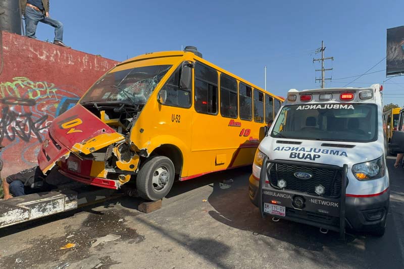 Ruta 10 arrolla a peatones y deja 10 heridos en la 24 Sur