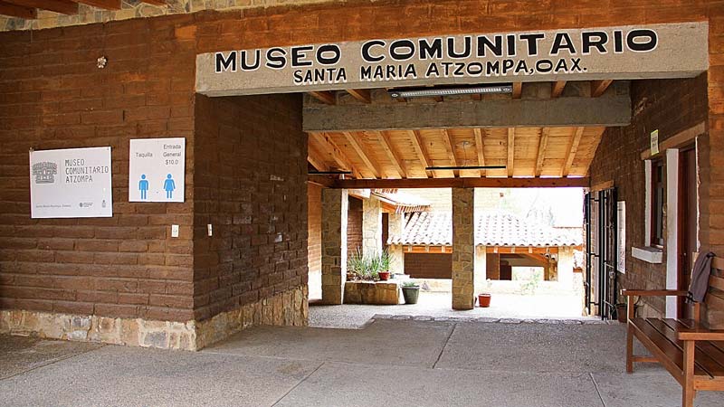 Santa María Atzompa, Oaxaca: historia zapoteca, barro verde y un mirador natural del Valle que te sorprenderá