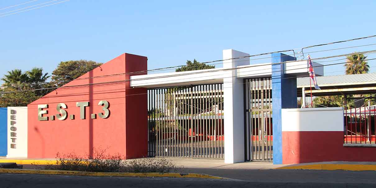 Suspenden clases