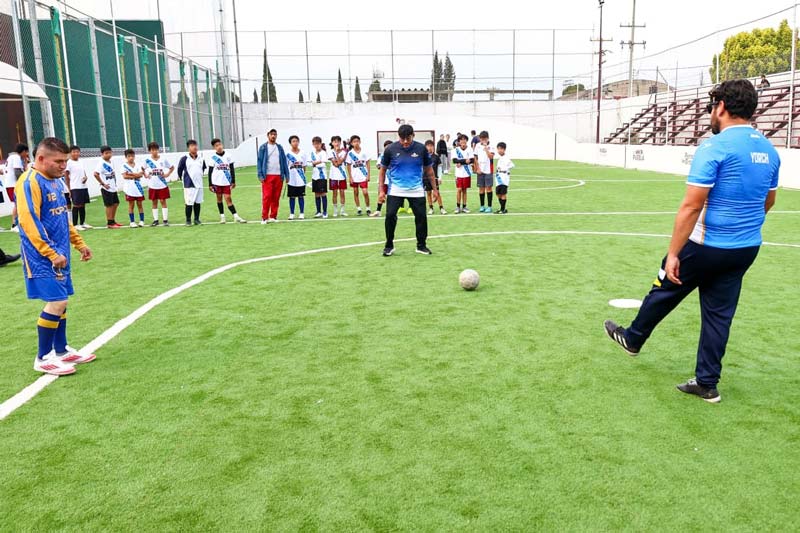 Topos FC Puebla lleva el fútbol inclusivo a jóvenes de San Pedro Cholula