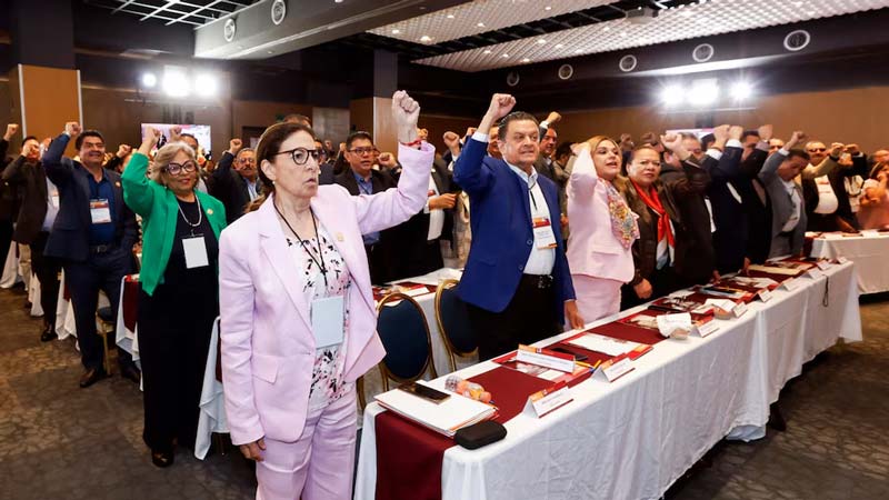 Tras los acuerdos con la CNTE, el SNTE eleva sus propias demandas