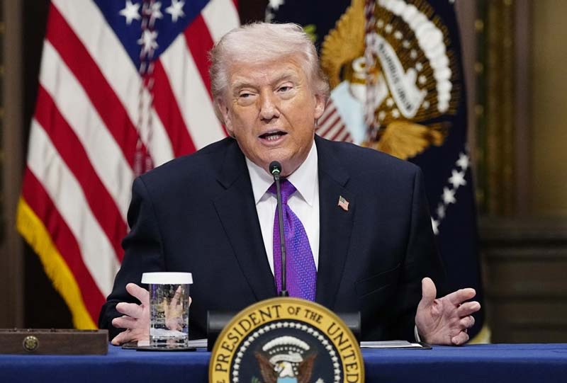 Trump anunció una nueva ronda de aranceles que incluye una tarifa del 10% para México, aunque el Gobierno mexicano sostiene que el T-MEC mantiene protegida la mayor parte de las exportaciones