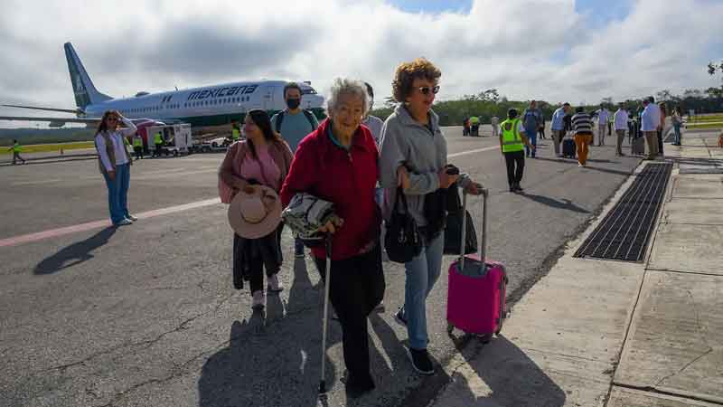 Aumenta la llegada de turistas a México, pero cae el ingreso de divisas