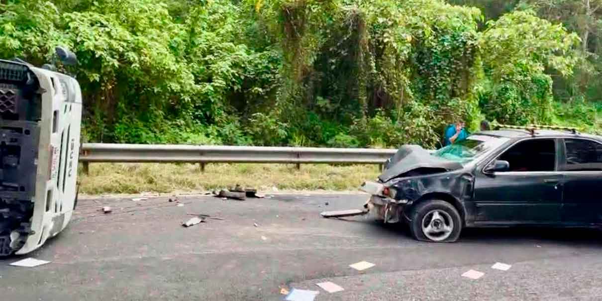 Accidente vial en Juan Galindo